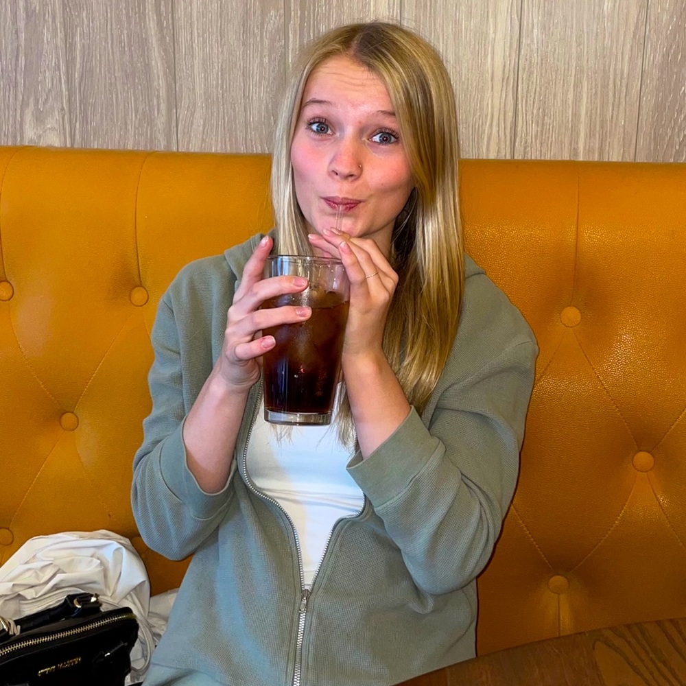 Meet your Posher, Kennedy